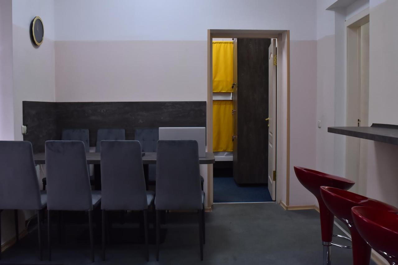 كييف Hostel 777 Darnitsa المظهر الخارجي الصورة